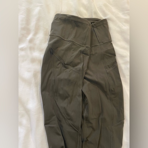 LULU LEMON RUNNING SWIFT SPEED LEGGING - Picture 2 of 3